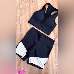 Black & white short new. Very good fabric. It’s Suplex. Quality Fabric!